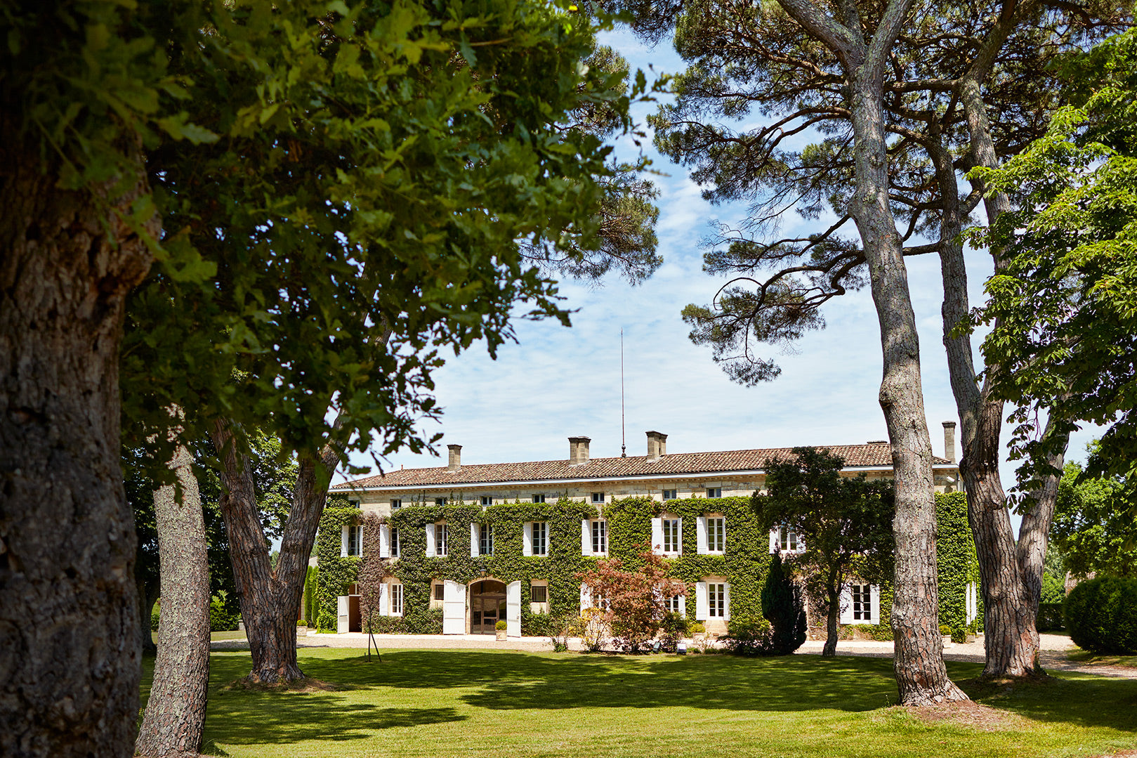Château Rouget 2017 – The Wine Gate